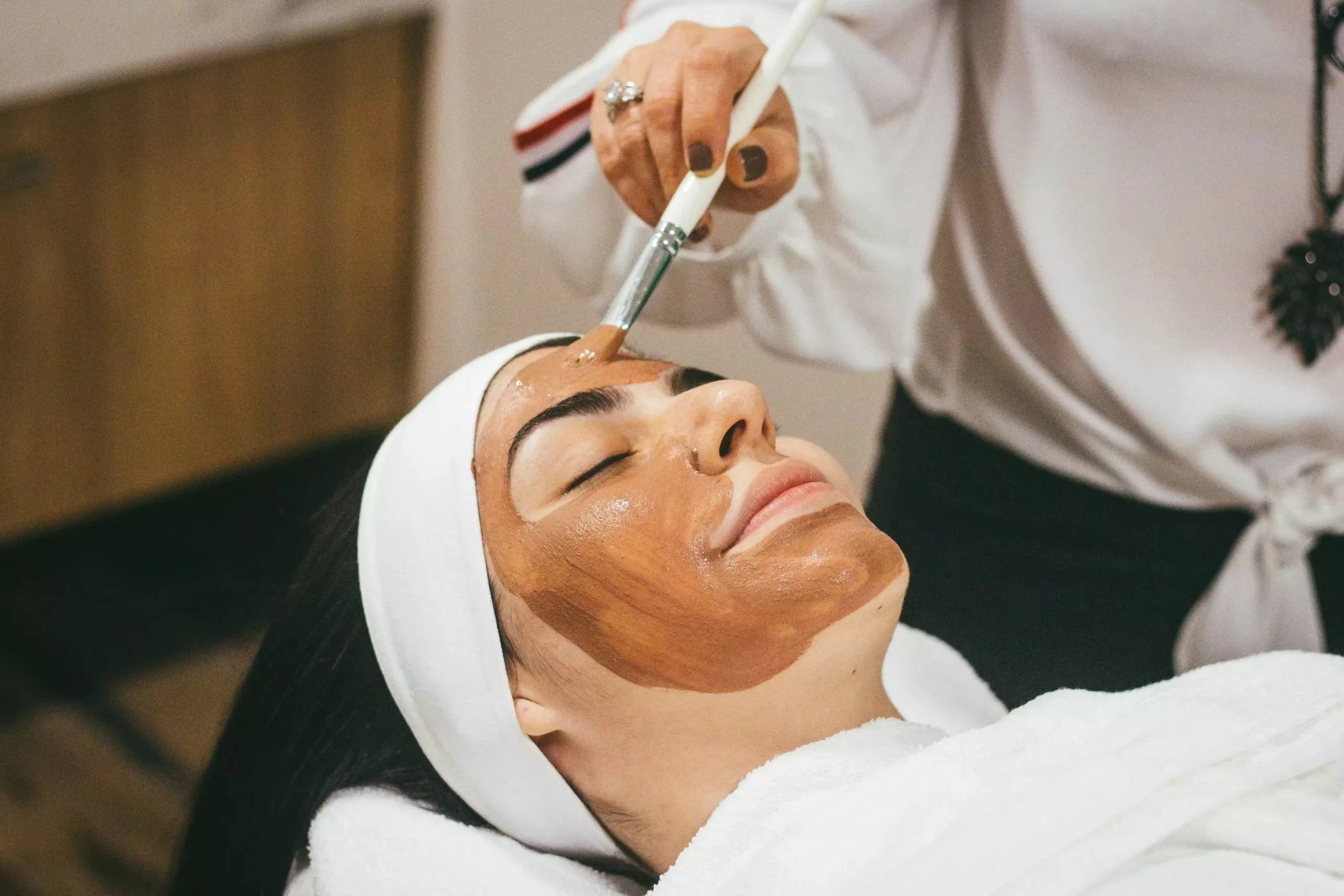 How to Do a Facial at Home: A Complete Guide